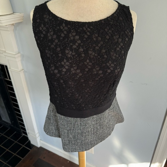 Ann Taylor lace & tweed peplum top in black gray & white Size 8 EUC - Picture 5 of 10